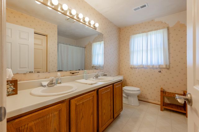 4106 Falling Creek DR, Vinton, VA 24179