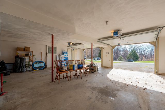 4106 Falling Creek DR, Vinton, VA 24179