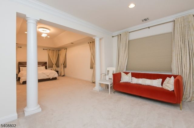 10 Raker Ct, Hillsborough Twp., NJ 08844