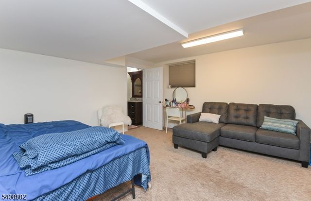 10 Raker Ct, Hillsborough Twp., NJ 08844