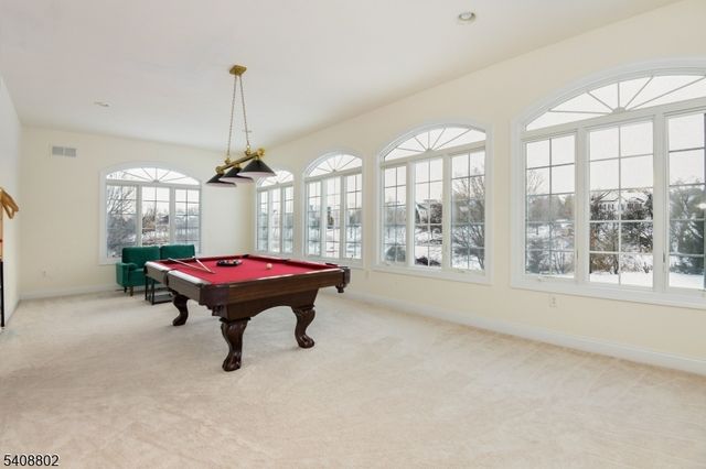 10 Raker Ct, Hillsborough Twp., NJ 08844