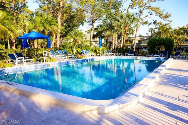 1111 Wildwood LN 1111, Naples, FL 34105