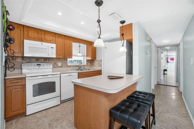 1080 BAL HARBOR BOULEVARD 7C, Punta Gorda, FL 33950