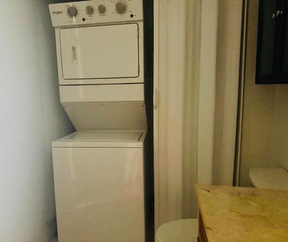 13 Crossings Circle C, Boynton Beach, FL 33435