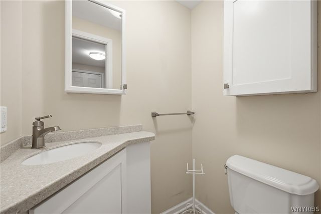 95 Autumnview Road, Amherst, NY 14221