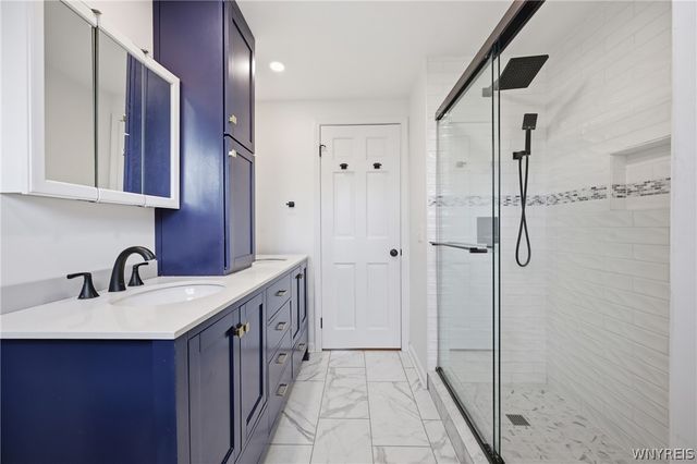 95 Autumnview Road, Amherst, NY 14221