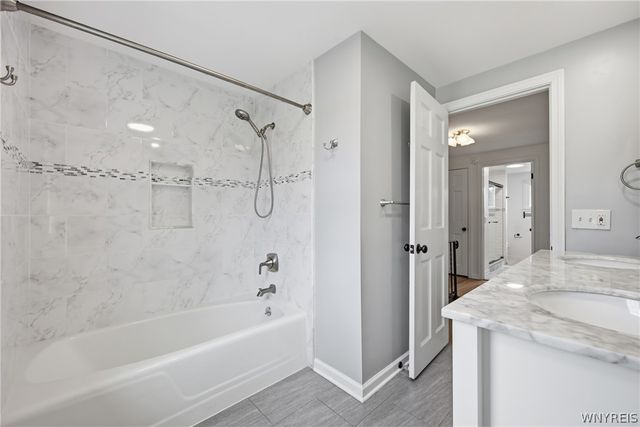 95 Autumnview Road, Amherst, NY 14221