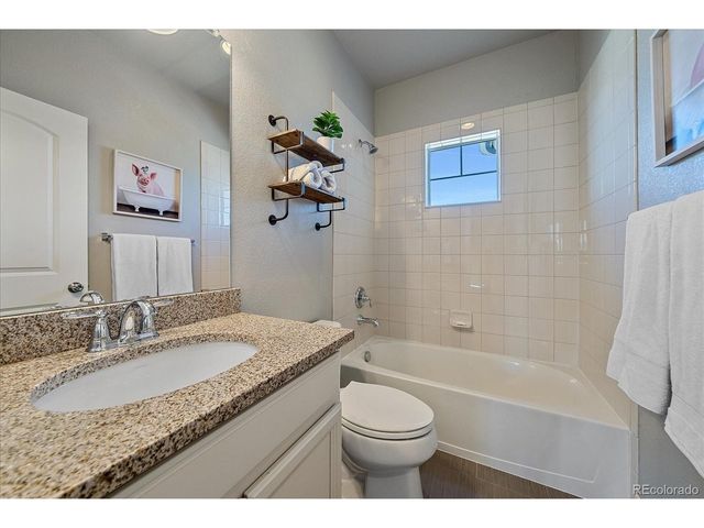 8528 E 54th Pl, Denver, CO 80238