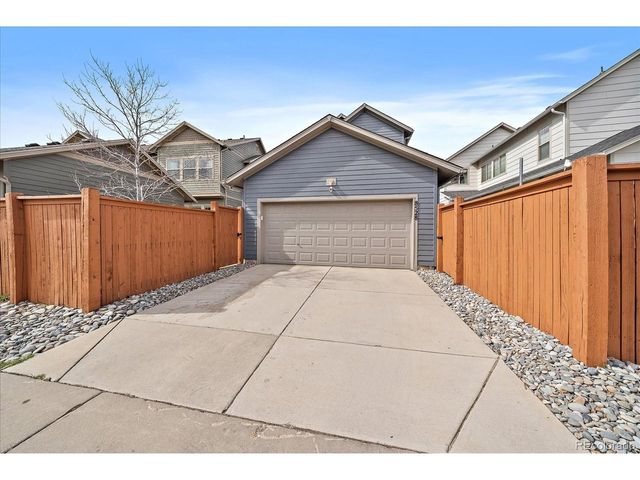 8528 E 54th Pl, Denver, CO 80238