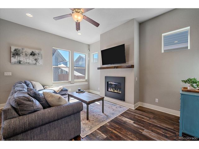 8528 E 54th Pl, Denver, CO 80238