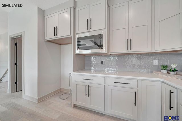 7920 Ephraem Lane, Lincoln, NE 68516