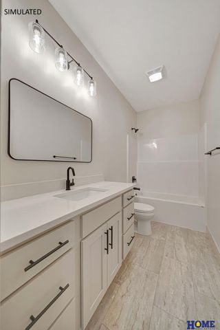 7920 Ephraem Lane, Lincoln, NE 68516