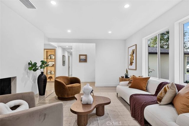 6432 Creemore Lane, Tujunga, CA 91042