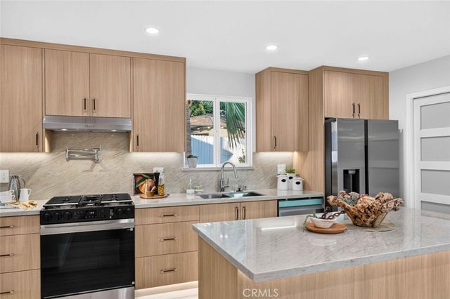 6432 Creemore Lane, Tujunga, CA 91042