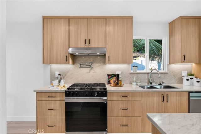 6432 Creemore Lane, Tujunga, CA 91042