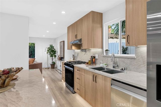 6432 Creemore Lane, Tujunga, CA 91042