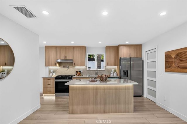 6432 Creemore Lane, Tujunga, CA 91042