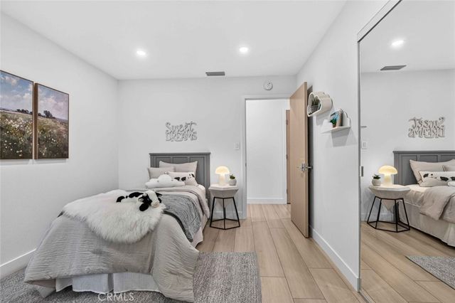 6432 Creemore Lane, Tujunga, CA 91042