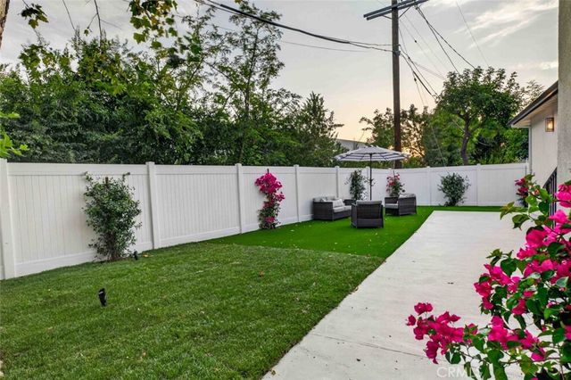 6432 Creemore Lane, Tujunga, CA 91042