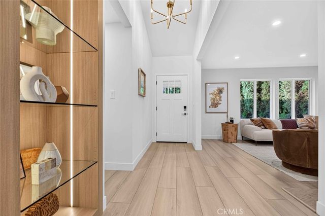6432 Creemore Lane, Tujunga, CA 91042