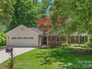 206 Southwood Court, Fletcher, NC 28732