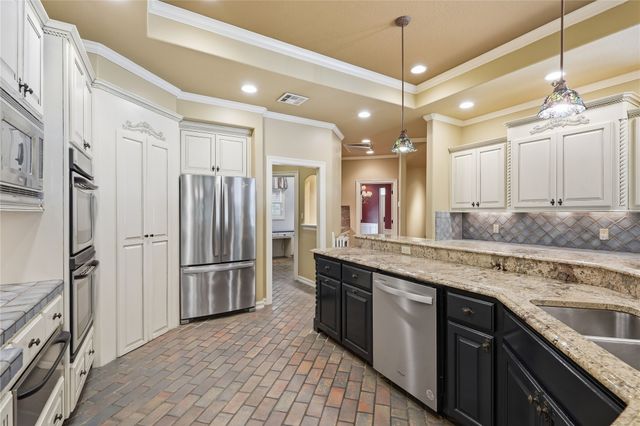 11905 S 4th Street, Jenks, OK 74037