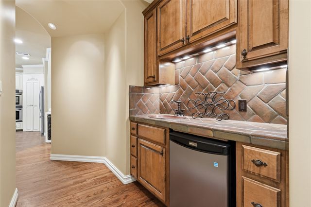 11905 S 4th Street, Jenks, OK 74037