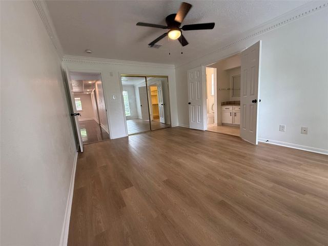 2075 Little Cedar Drive, Houston, TX 77339