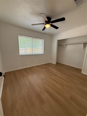 2075 Little Cedar Drive, Houston, TX 77339