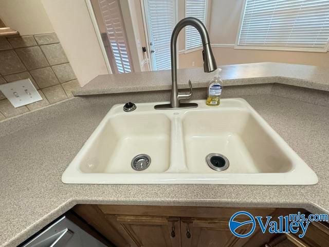 844 Wess Taylor Road NE, Huntsville, AL 35811