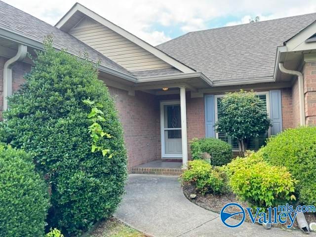 844 Wess Taylor Road NE, Huntsville, AL 35811