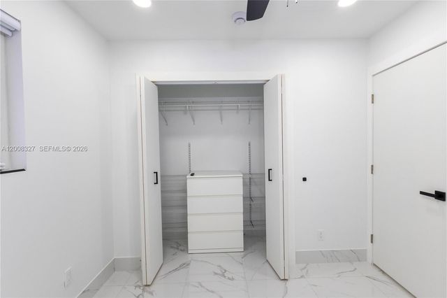 3001 SW 35th Ave front, West Park, FL 33023