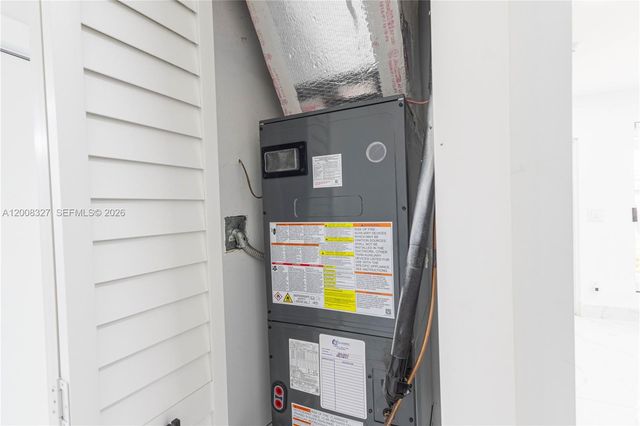 3001 SW 35th Ave front, West Park, FL 33023