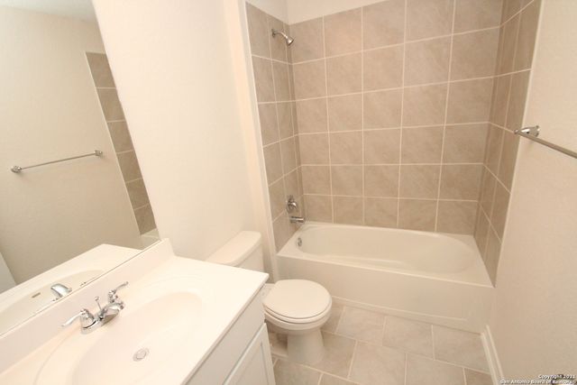 9739 BAYTOWN COAST, San Antonio, TX 78254