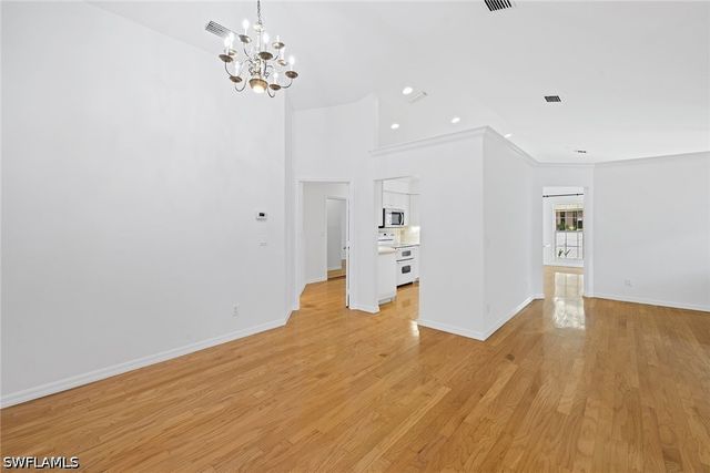 3157 Carriage CIR, Naples, FL 34105