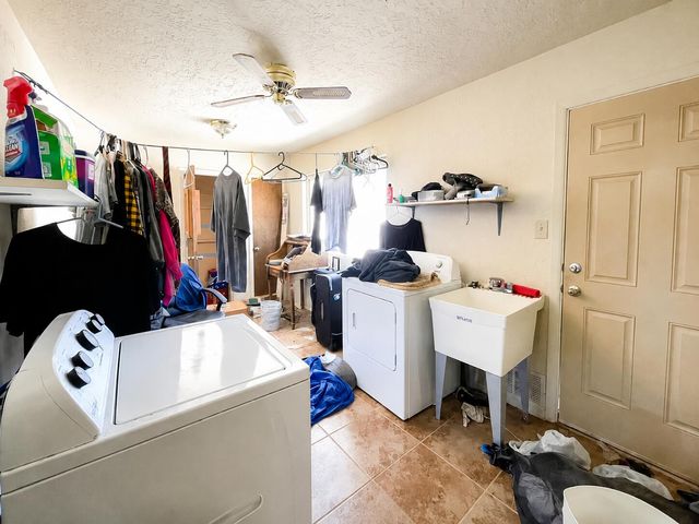 10719 Calle De Celina NW, Corrales, NM 87048