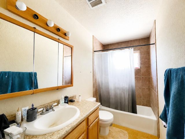 10719 Calle De Celina NW, Corrales, NM 87048