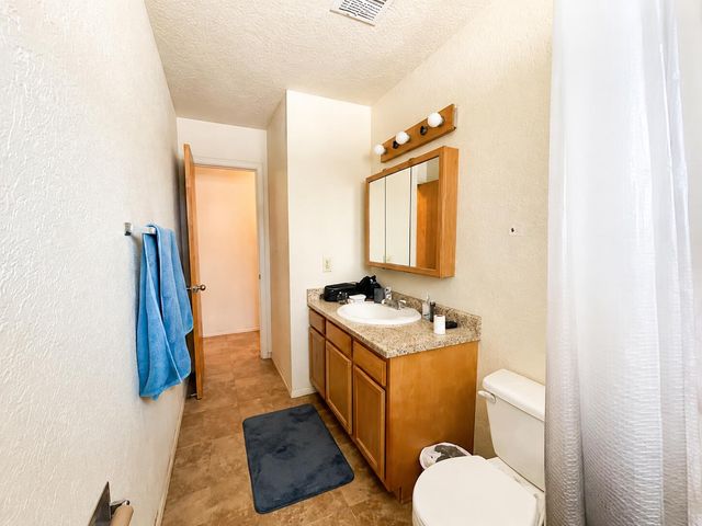 10719 Calle De Celina NW, Corrales, NM 87048