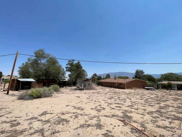 10719 Calle De Celina NW, Corrales, NM 87048