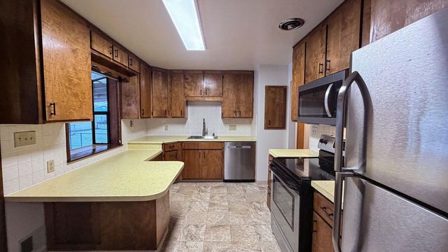 2211 W Wabash Ave, Spokane, WA 99205