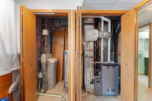 3930 Vera Cruz Avenue N, Robbinsdale, MN 55422