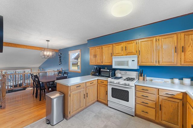 3930 Vera Cruz Avenue N, Robbinsdale, MN 55422