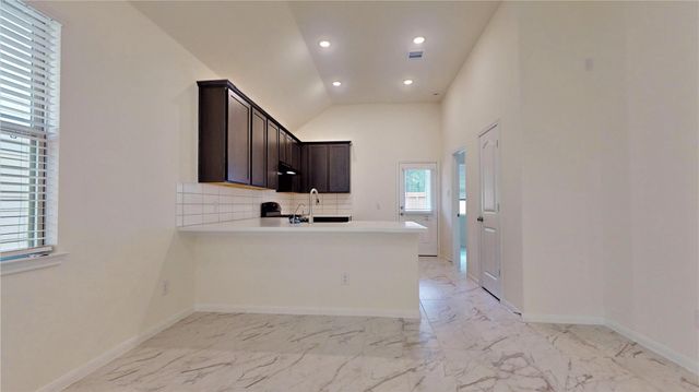 10434 Astor Point Trl, Tomball, TX 77375