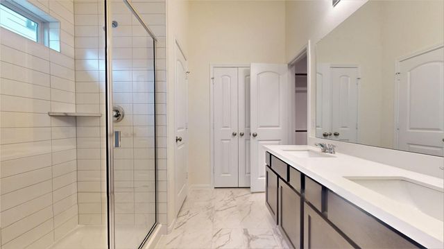 10434 Astor Point Trl, Tomball, TX 77375