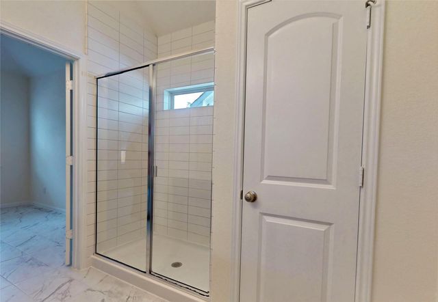 10434 Astor Point Trl, Tomball, TX 77375