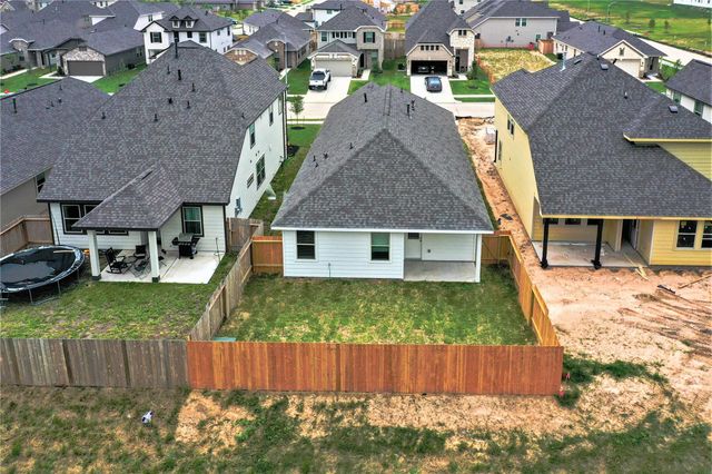 10434 Astor Point Trl, Tomball, TX 77375