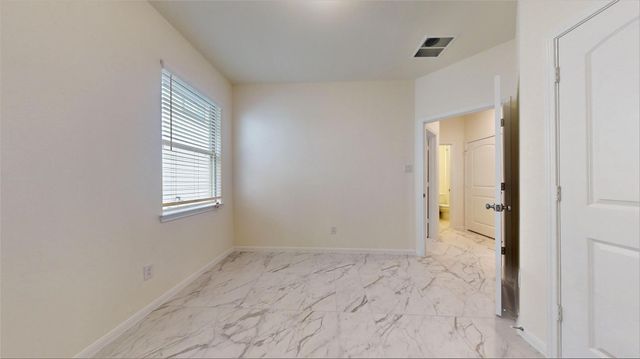 10434 Astor Point Trl, Tomball, TX 77375