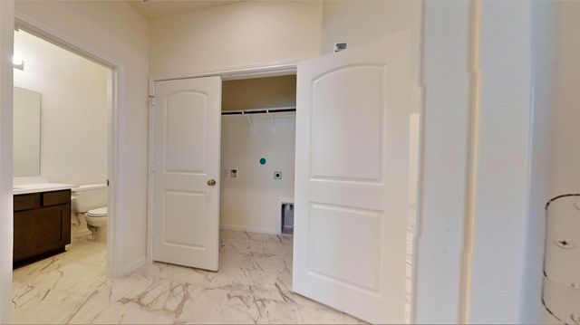 10434 Astor Point Trl, Tomball, TX 77375