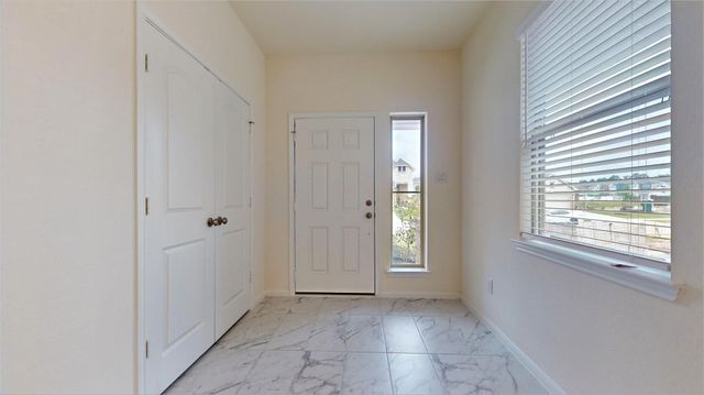 10434 Astor Point Trl, Tomball, TX 77375