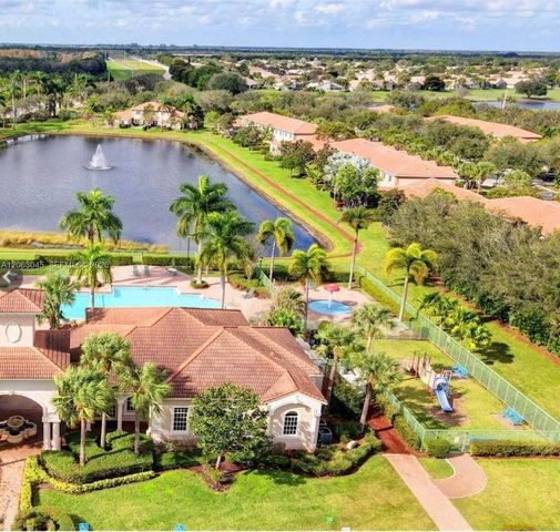 6768 Heritage Grande 7208, Boynton Beach, FL 33437